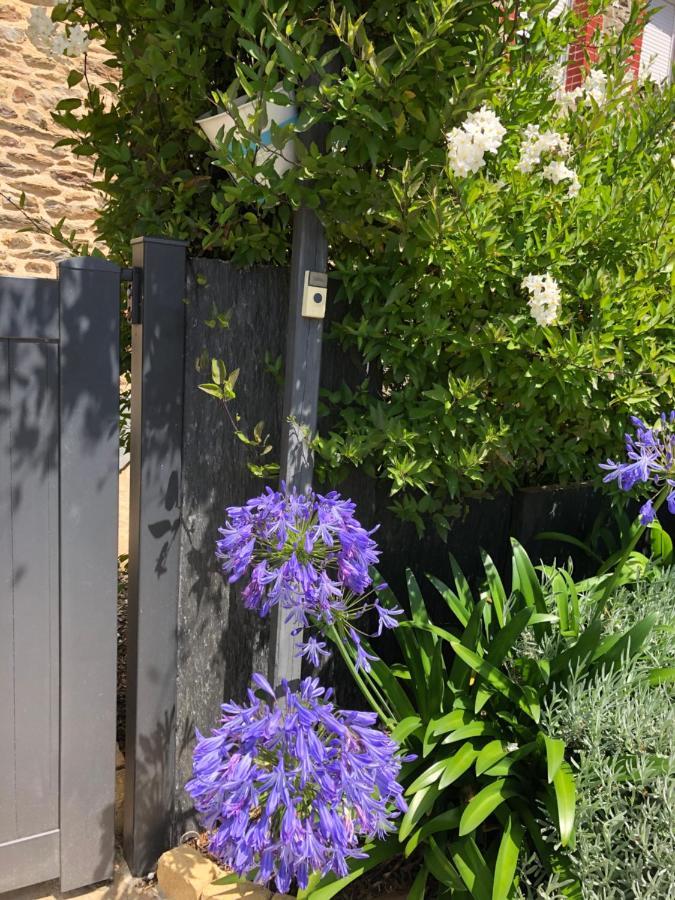Bed and Breakfast Ardoises Et Agapanthes Pleslin-Trigavou Esterno foto